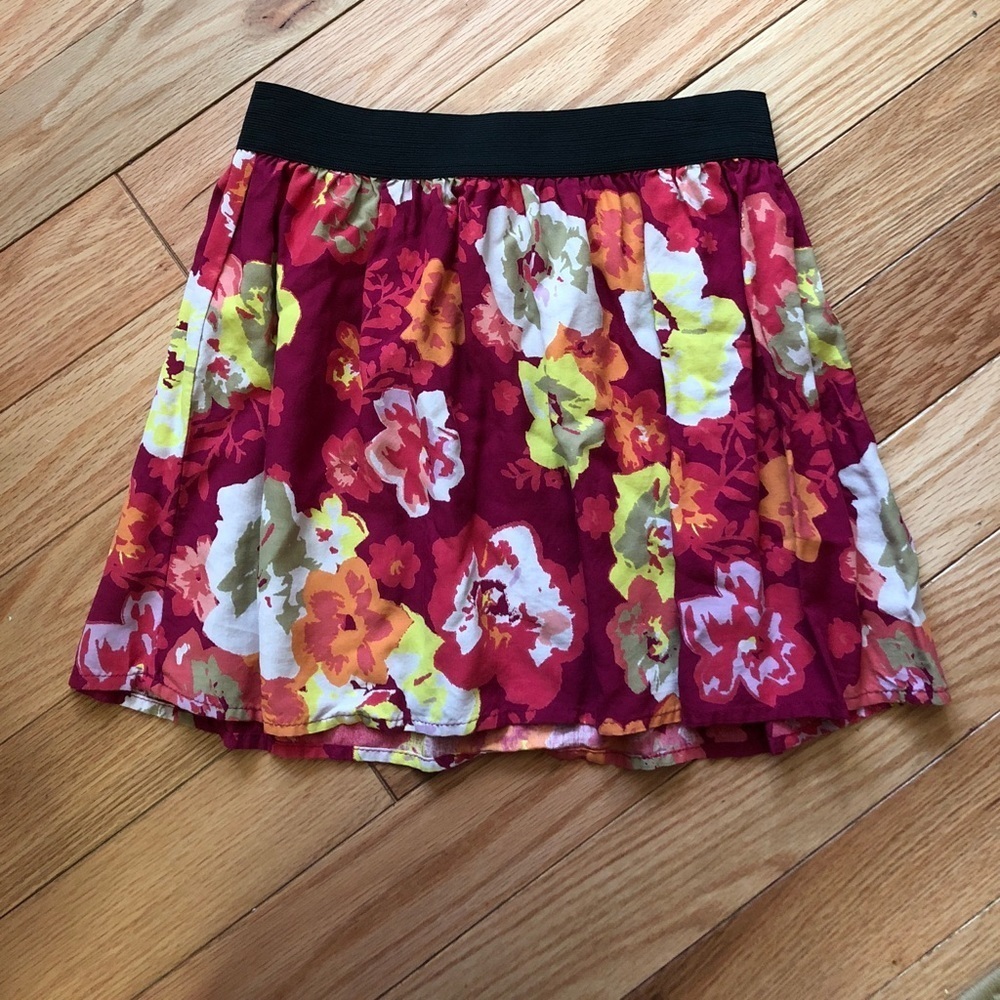 Y2K Pink Floral Pattern Skirt vintage SO Skirt